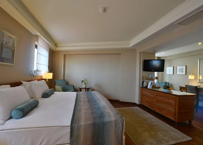 Marigold Thermal & Hotel